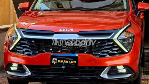 Kia Sportage 2023 Dark Red Used for Sale - 3