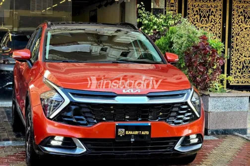 Kia Sportage 2023 Dark Red Used for Sale - 6