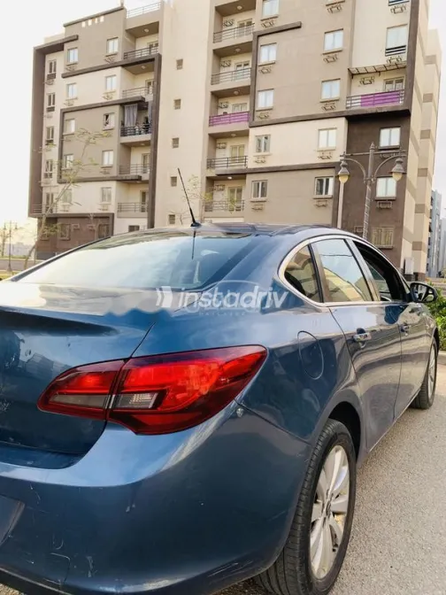 Opel Astra 2013 Dark Blue Used for Sale - 8