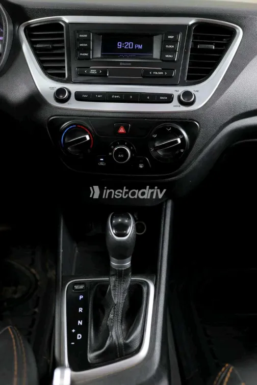 هيونداي اكسنت 2021 أبيض مستعملة للبيع - 6