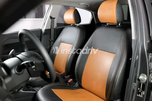 هيونداي اكسنت 2021 أبيض مستعملة للبيع - 10