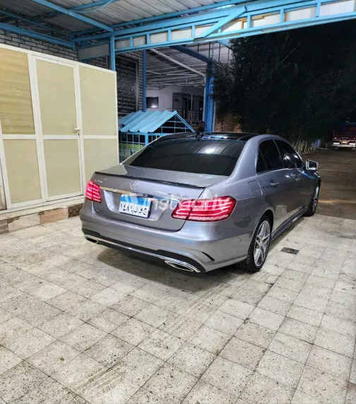 مرسيدس E 250 2015 أبيض مستعملة للبيع - 3