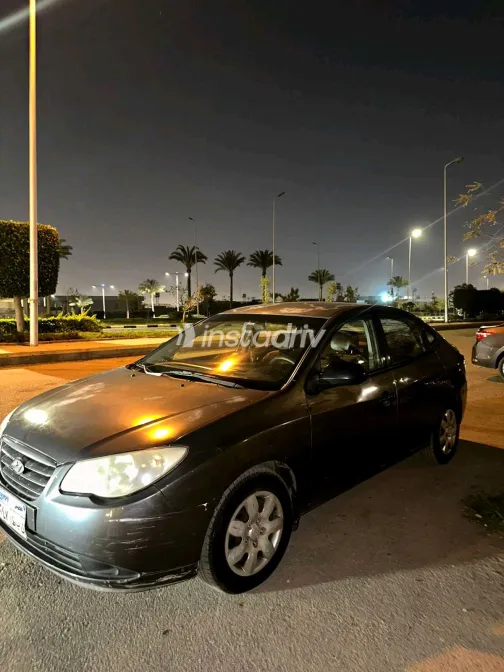 هيونداي إلنترا 2008 أبيض مستعملة للبيع - 2