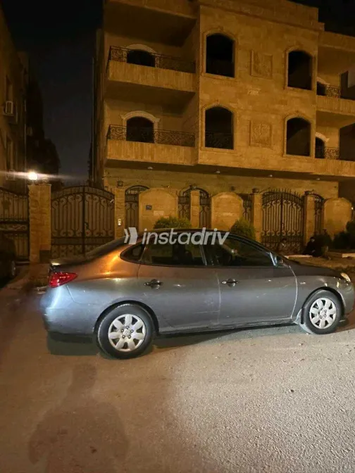 هيونداي إلنترا 2008 أبيض مستعملة للبيع - 7