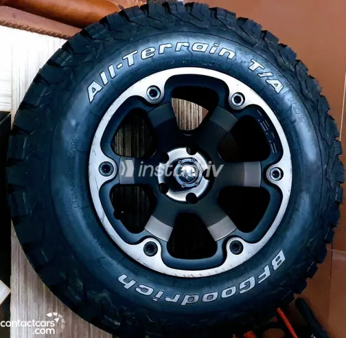 جيب رانجلر 2015 أبيض مستعملة للبيع - 2