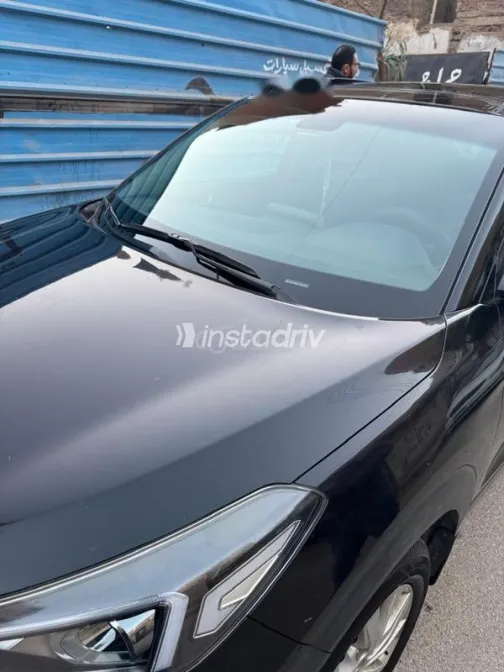 هيونداي توسان 2020 أسود مستعملة للبيع - 2