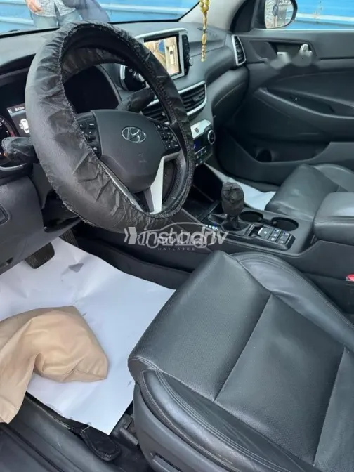 هيونداي توسان 2020 أسود مستعملة للبيع - 4