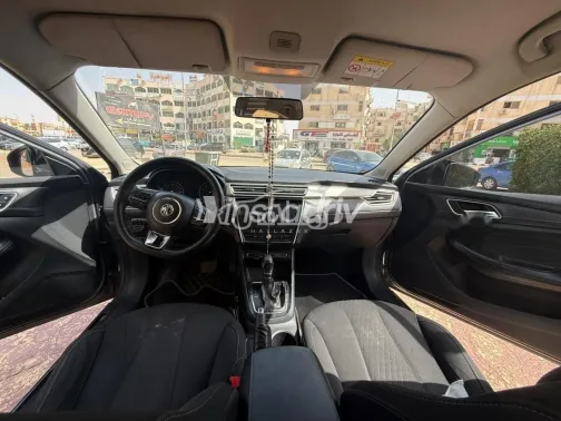 ام جى 5 2020 فضي مستعملة للبيع - 2