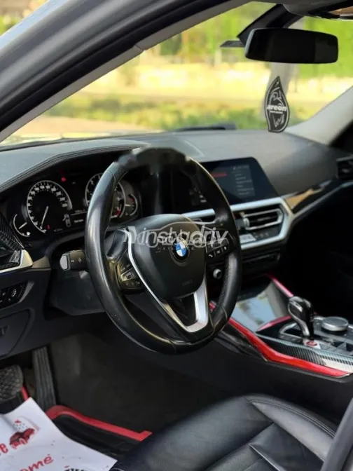 بي ام دبليو 320 2020 فضي مستعملة للبيع - 8