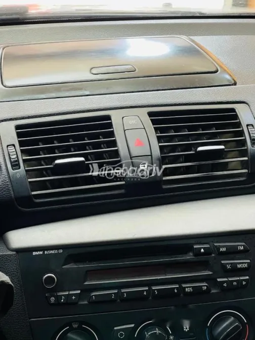 بي ام دبليو 116 2009 أبيض مستعملة للبيع - 7