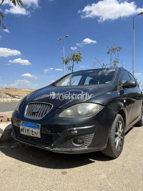 سيات ألتيا XL 2011 رمادي غامق مستعملة للبيع - 5