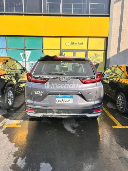 Honda CRV 2022 White Used for Sale - 3