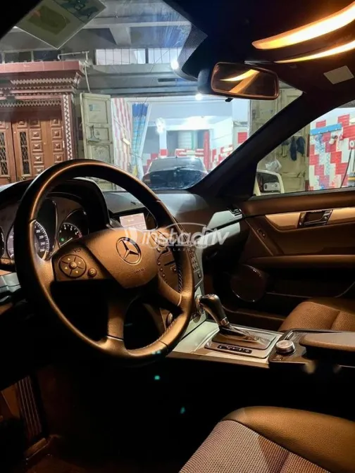 مرسيدس C 180 2010 أبيض مستعملة للبيع - 4