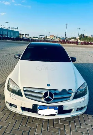 مرسيدس C 180 2010 أبيض مستعملة للبيع