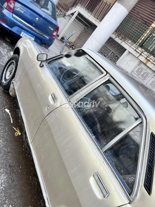 Peugeot 504 1979 Gold Used for Sale - 1
