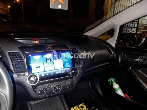 كيا سيراتو 2017 أبيض مستعملة للبيع - 10