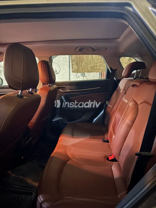 بريليانس V6 2021 أبيض مستعملة للبيع - 6