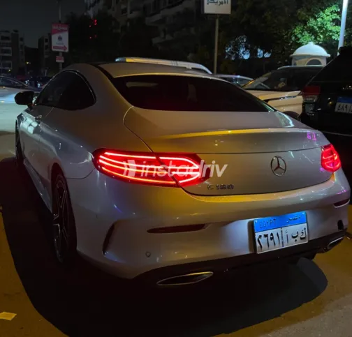 مرسيدس C 180 2019 أبيض مستعملة للبيع - 2