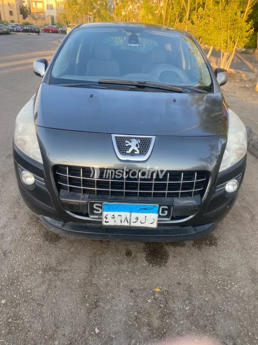 بيجو 3008 2013 أبيض مستعملة للبيع - 6