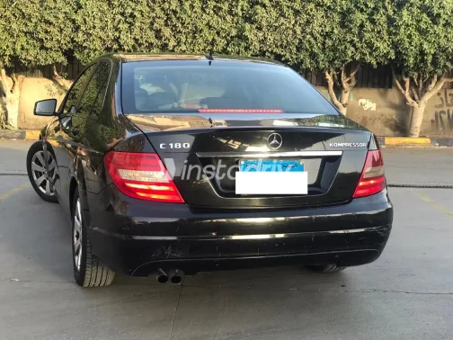 Mercedes C 180 2012 White Used for Sale - 1