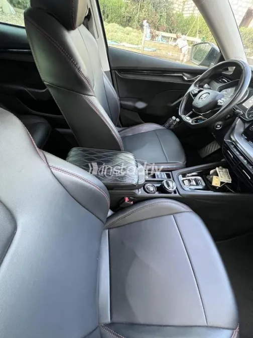 سكودا اوكتافيا A8 2021 أبيض مستعملة للبيع - 4