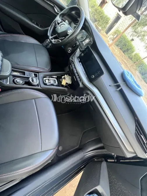 سكودا اوكتافيا A8 2021 أبيض مستعملة للبيع - 5