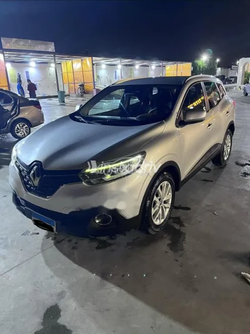 Renault Kadjar 2017 Silver Used for Sale - 1