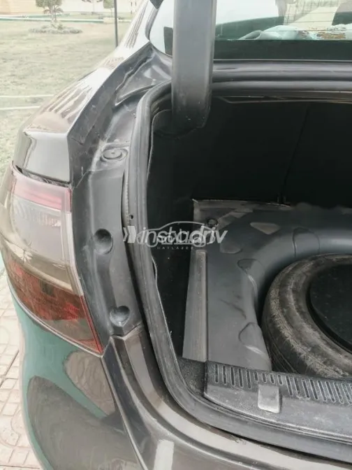 Renault Fluence 2015 Mocha Used for Sale - 10