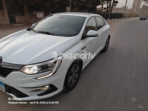 رينو ميجان 2022 أبيض مستعملة للبيع - 6