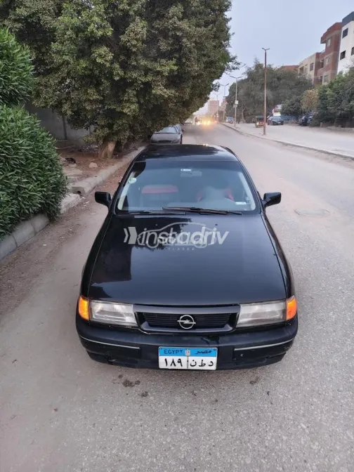 Opel Vectra 1995 Black Used for Sale - 3
