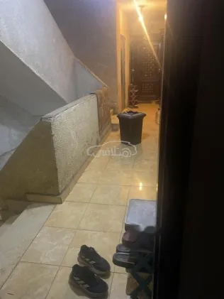 مرسيدس 200 2008 أسود مستعملة للبيع