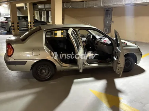 Renault Clio 2003 Olive Green Used for Sale - 9