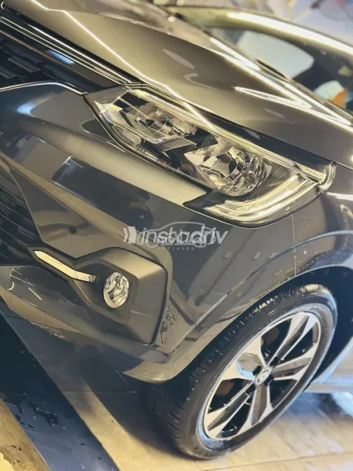 Renault Taliant 2024 White Used for Sale - 1