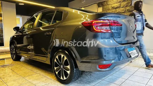 Renault Taliant 2024 White Used for Sale - 5