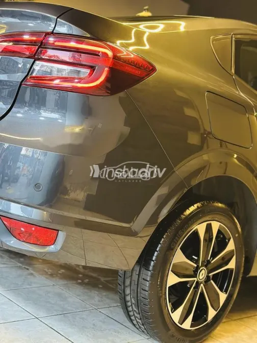 Renault Taliant 2024 White Used for Sale - 8