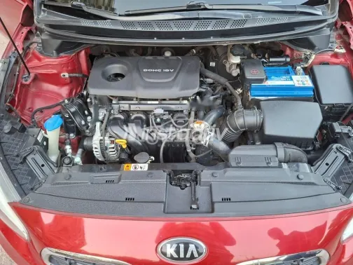 Kia Ceed 2017 Red Used for Sale - 3