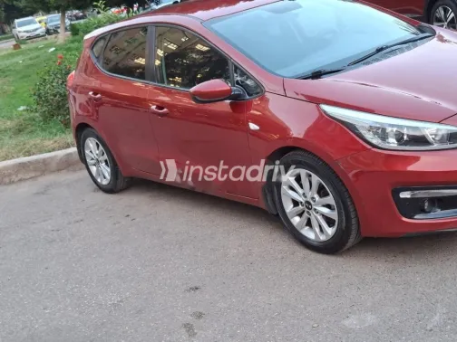 Kia Ceed 2017 Red Used for Sale - 10