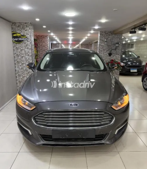 فورد فيوجن 2017 رمادي مستعملة للبيع - 1