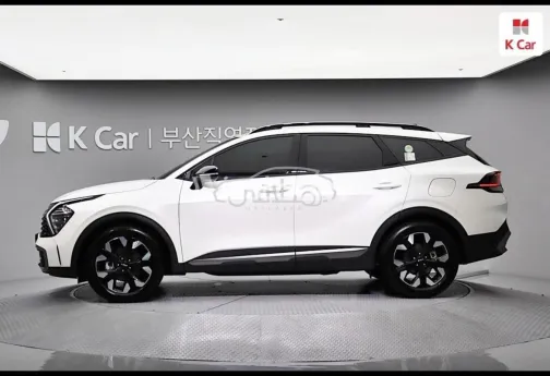 Kia Sportage 2023 White Used for Sale - 9