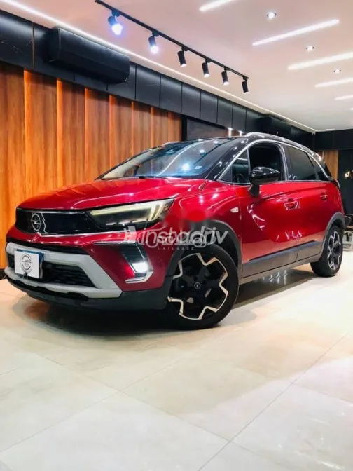 اوبل كورسا 2022 أحمر غامق مستعملة للبيع - 2