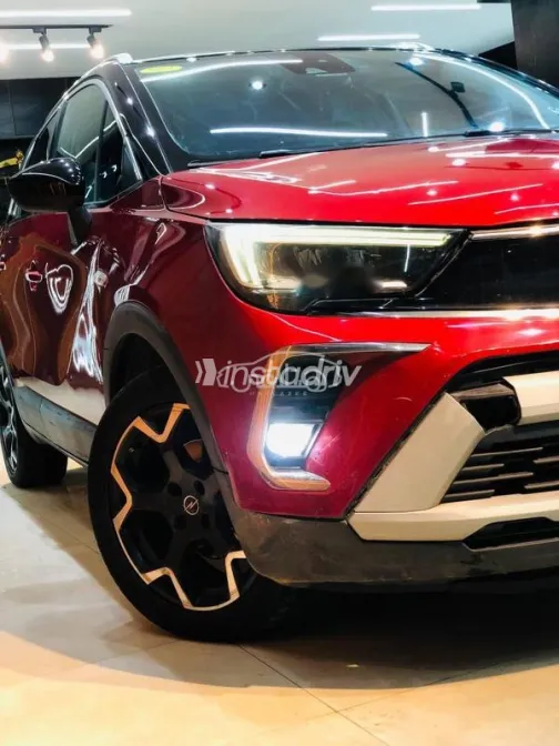 اوبل كورسا 2022 أحمر غامق مستعملة للبيع - 4