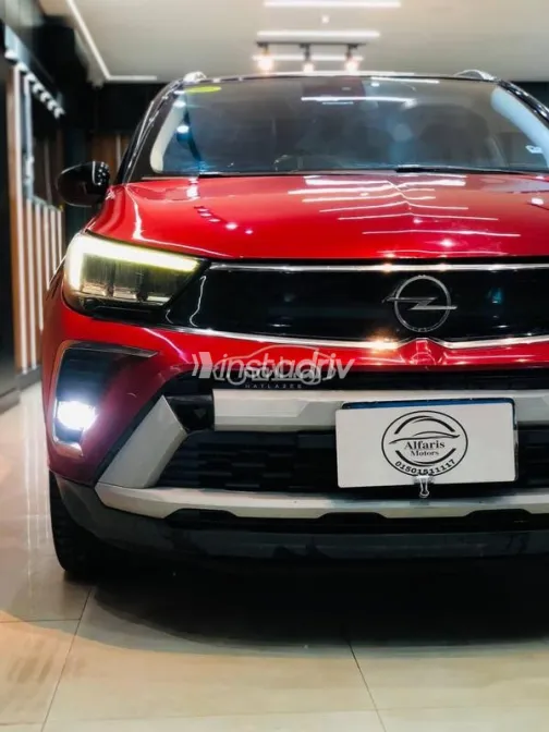 اوبل كورسا 2022 أحمر غامق مستعملة للبيع - 6