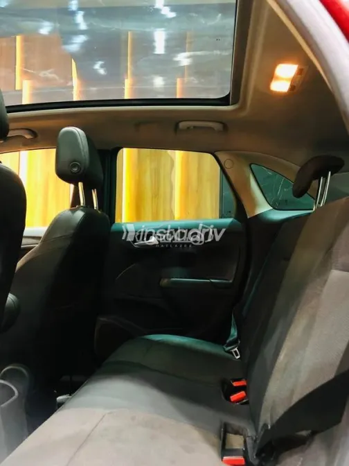 اوبل كورسا 2022 أحمر غامق مستعملة للبيع - 10