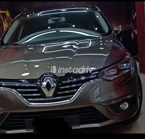 رينو ميجان 2021 موكا مستعملة للبيع - 1