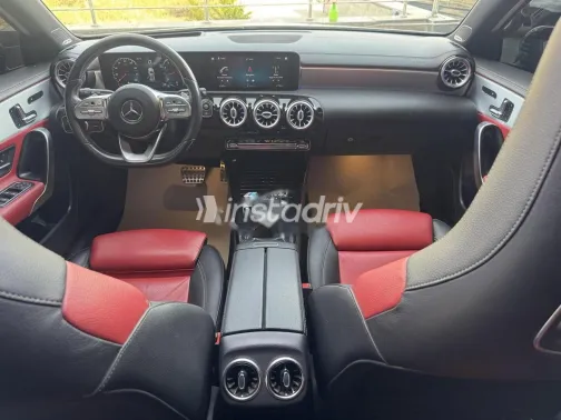 مرسيدس A 200 2019 أبيض مستعملة للبيع - 9