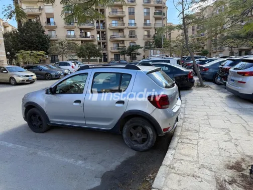 رينو سانديرو  ( ستيب  واى ) 2020 أبيض مستعملة للبيع - 4