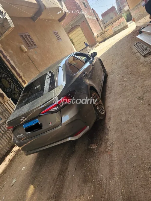 Toyota Corolla 2021 White Used for Sale - 8