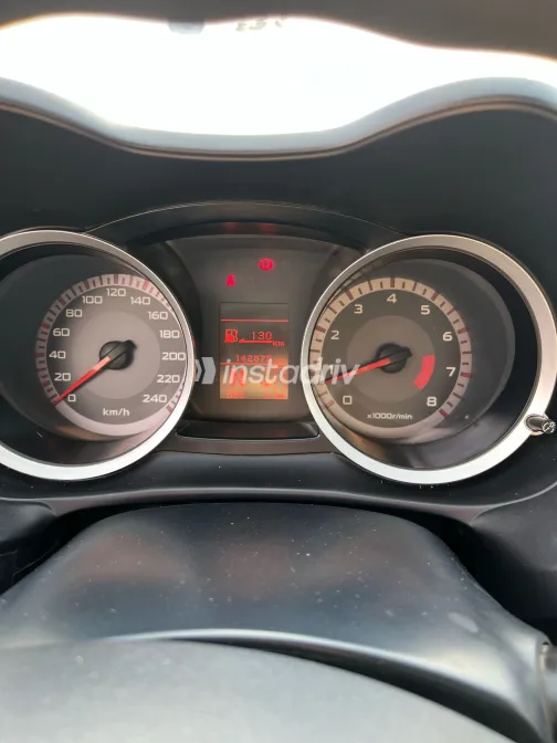 Mitsubishi Lancer EX Shark 2009 White Used for Sale - 4