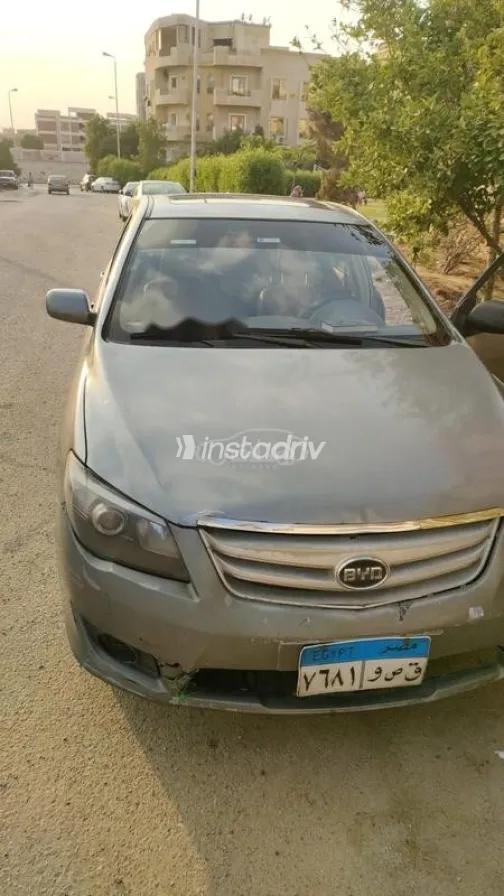 بى واى دى‬ L3 2017 رمادي غامق مستعملة للبيع - 5