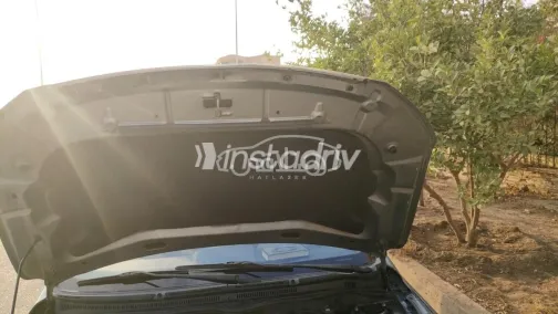 بى واى دى‬ L3 2017 رمادي غامق مستعملة للبيع - 8